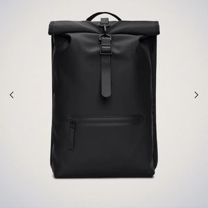 RAINS Rolltop Rucksack Backpack Black, New with Tags (Unisex Adult)